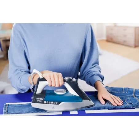 Steam iron ZIR3000 STIRO