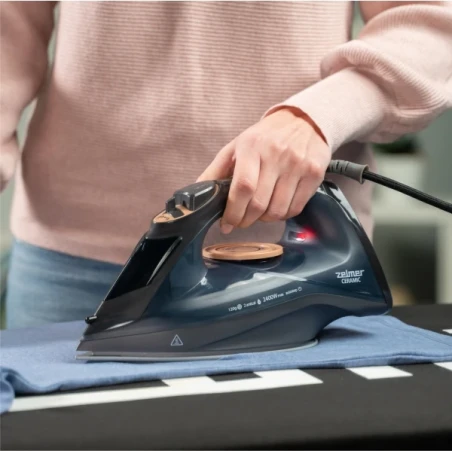 Steam iron ZIR1505 CERAMIC